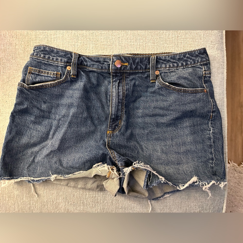 Womens jean shorts!